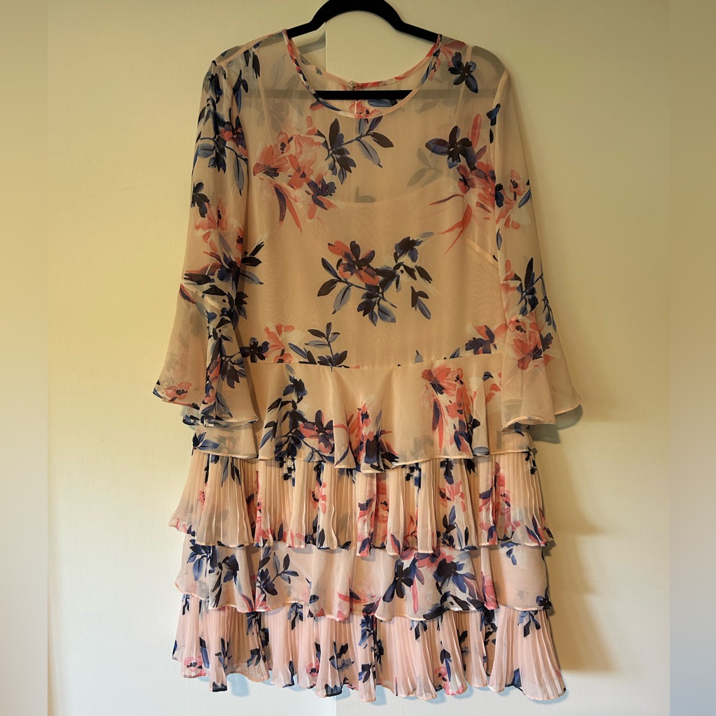 Eliza J (Nordstrom) Dress - Size 18 (Fits More Like A 16)